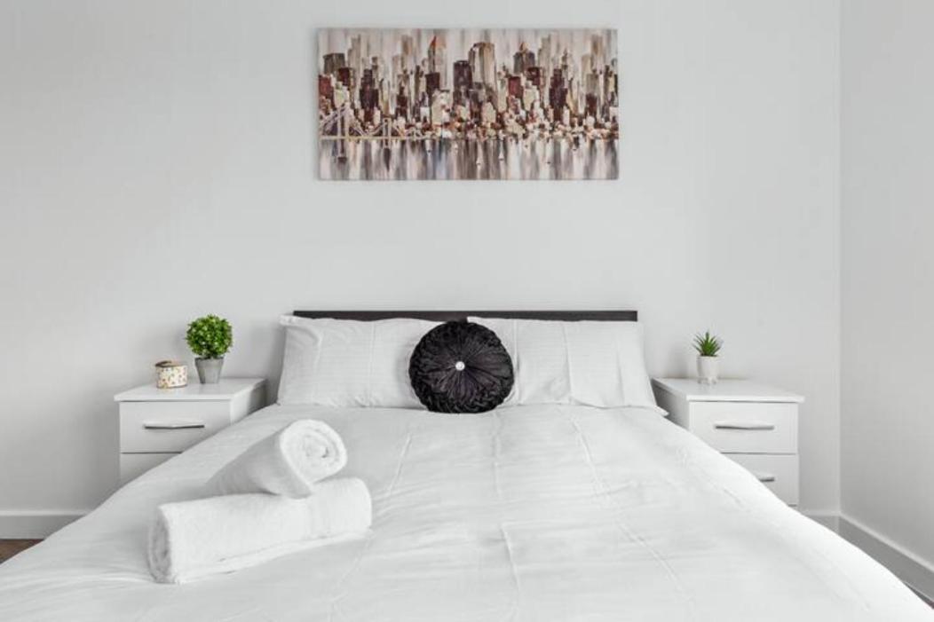 Delta 2 Bedroom Flat In London Dp102 Кройдон Экстерьер фото